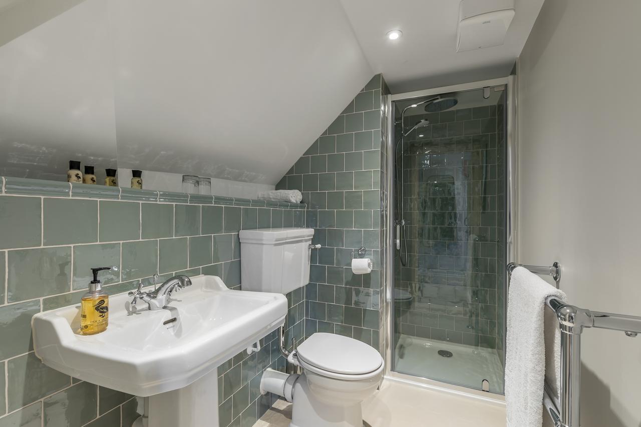 Lawn House Hotel Hatfield  Esterno foto